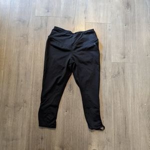 Torrid Black Crop Active Legging - Size 0